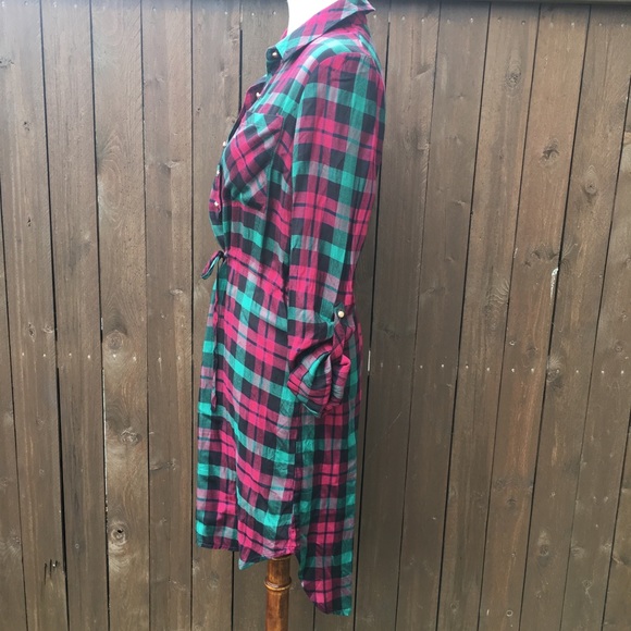 Just Fab | Red/Green Button Down Tie Tunic/Dress - Picture 5 of 8